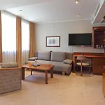 ماربورغر هوف فندق 3*