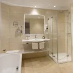 ماربورغر هوف فندق