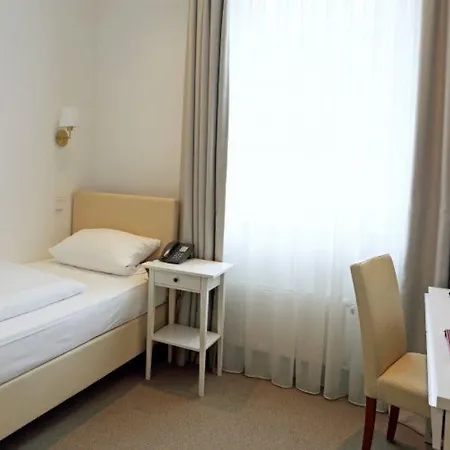 Marburger Hof Hotel 3*