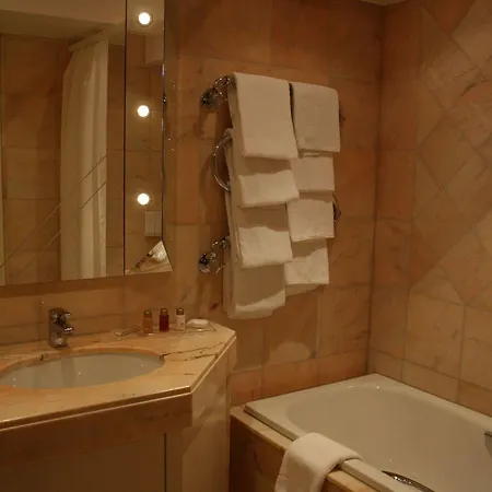Otel Marburger Hof 3*