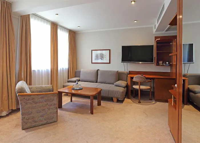 Marburger Hof Szálloda 3*